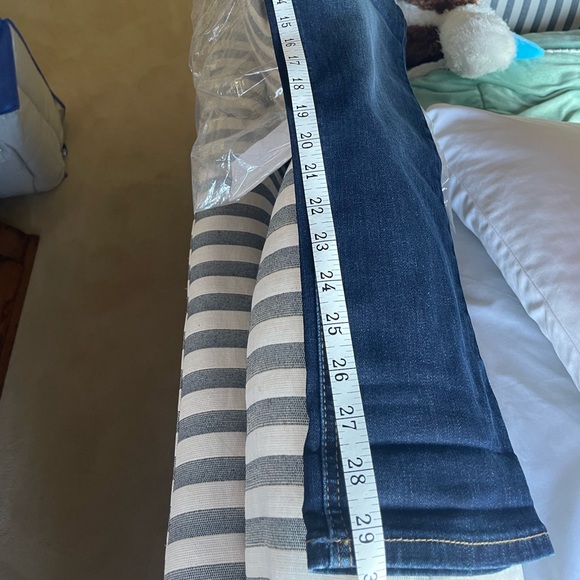 BNIP seven7 size 12 jeans Tummyless. - Picture 6 of 7